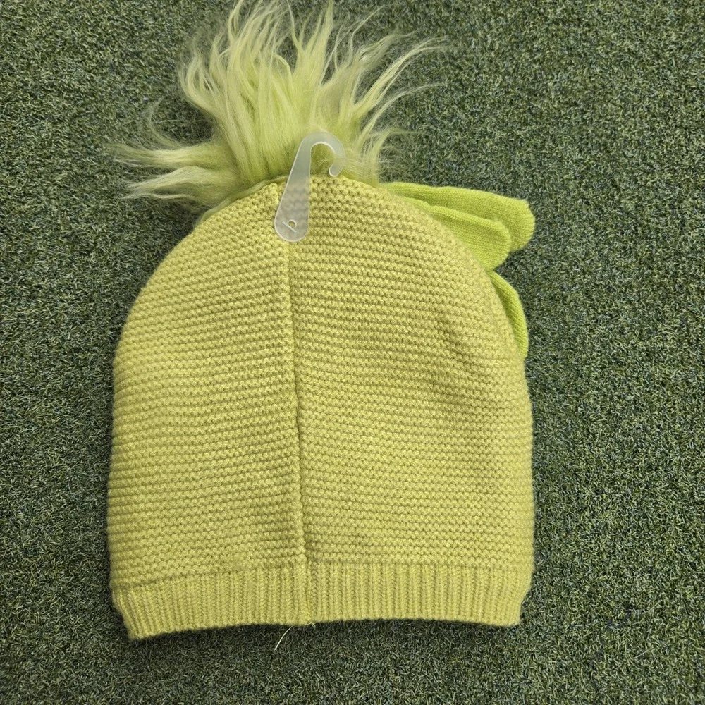 The Grinch Beanie With Mittens Toddler One Size Green